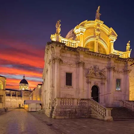 In 44021 مْليني